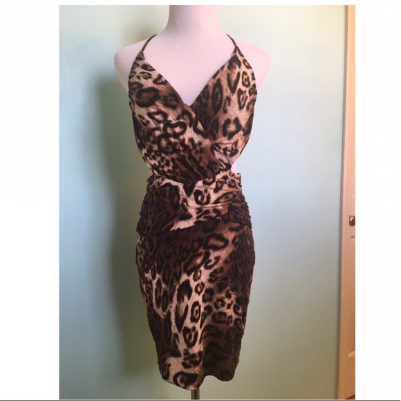 🐆 ANIMAL PRINT BACKLESS DRESS - Picture 2 of 6